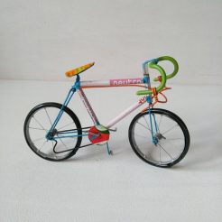 recyled bike racer