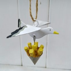 gull with chips